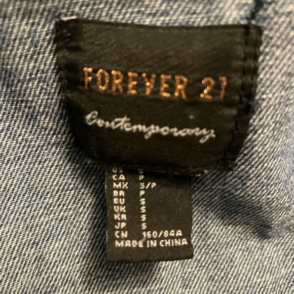 Forever 21, small , cropped Jean jacket - Picture 2 of 6